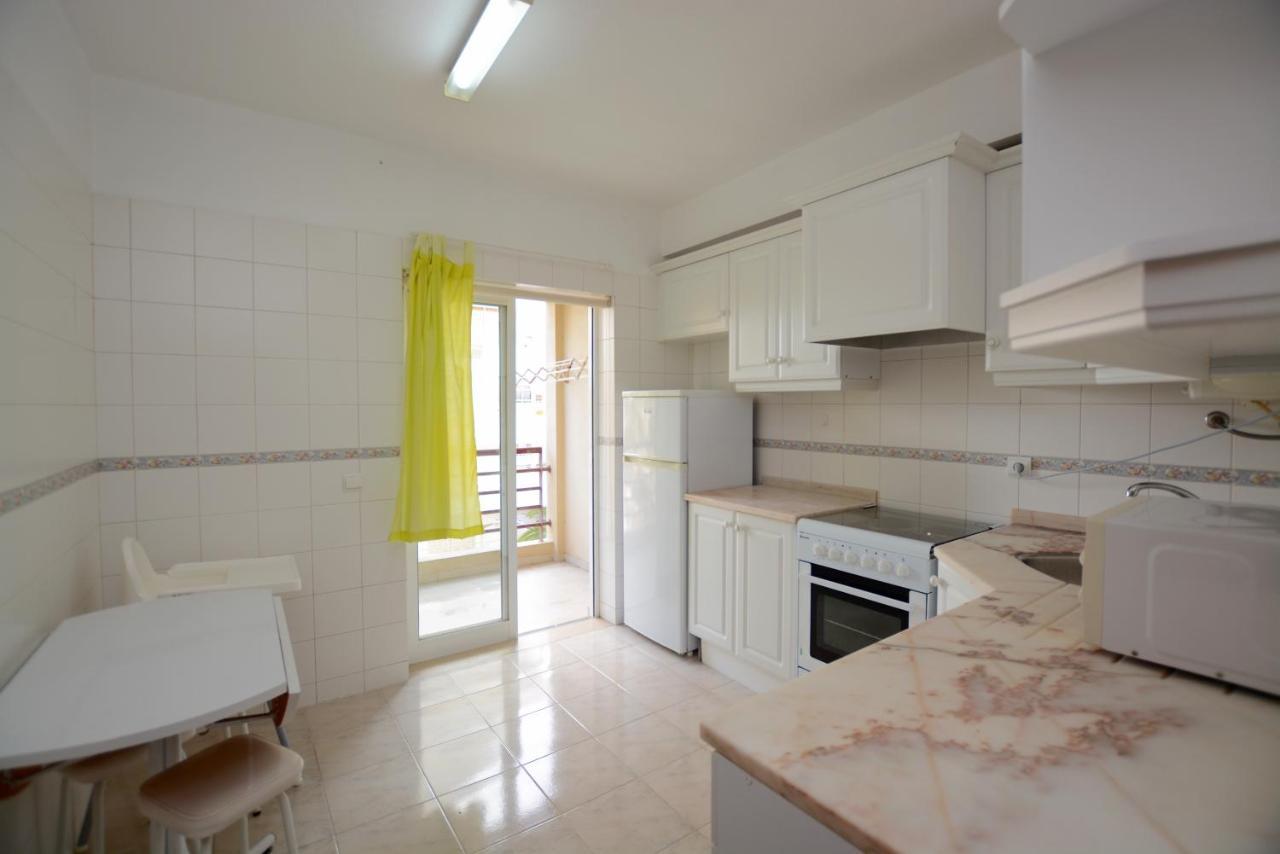 Rabelo C Apartment Armacao de Pera Luaran gambar